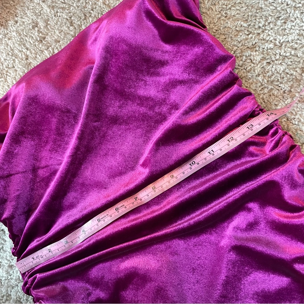 Sherri Hill fucsia purple velvet strapless ruched maxi prom in style 55761 - Picture 6 of 7